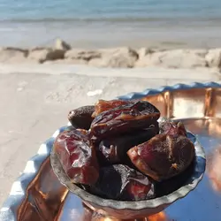 خرما پیارم آلوچه ای