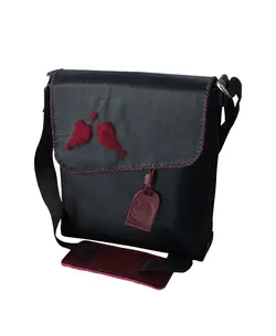 کیف دوشی زنانه مدل LHWSb13