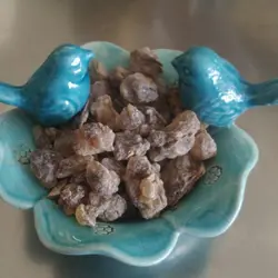 خرید کندر آتشی درشت دهاتی کالا - 100 گرمی - دهاتی کالا