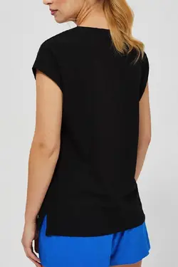 تی شرت بدون آستین