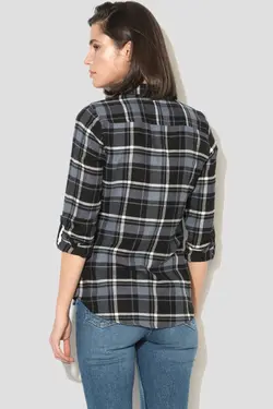 شومیز چهارخانه