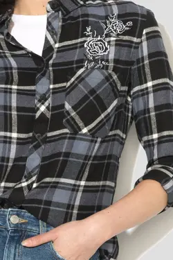 شومیز چهارخانه