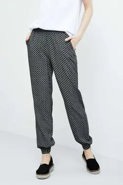 شلوار پارچه ای گلدار