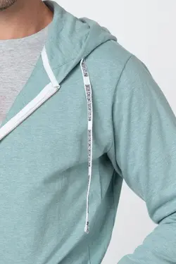 سوئیشرت کلاه دار