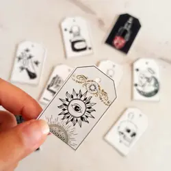 تگ مقوایی 9 عددی - تگ آویز با تم دارک وایبز