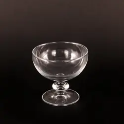 بستنی‌خوری مدل وانیل 44945 پاشاباغچه