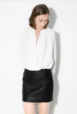 ست بلوز و دامن چرم MANGO