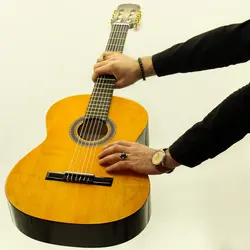 گیتار ایران ساز مدل  F700