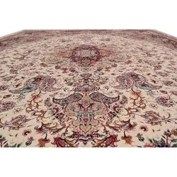 فرش ماشینی ابریشم بافت مشهد اردهال کد ب30 زمینه موزی حاشیه ارغوانی