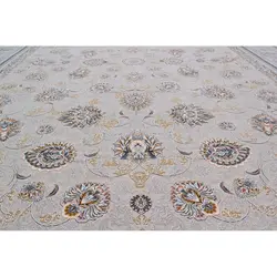 فرش ماشینی 1500 شانه کلکسیون فرشینه طرح کاملیا زمینه بژ گل برجسته