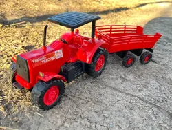 ماکت تراکتور یدک دار