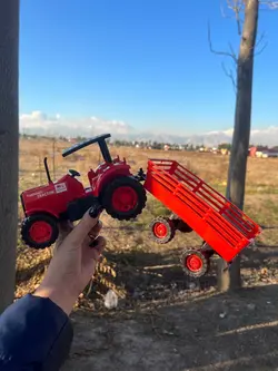 ماکت تراکتور یدک دار