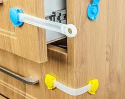 قفل کابینت مخصوص کودک puya