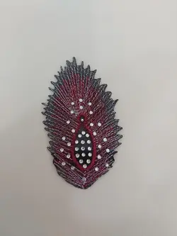 تیکه دوزی پشت چسب