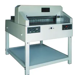 گیوتین برقی صنعتی مدل 650 Full AX