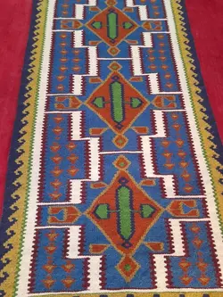 گلیم طرح وسط کاکتوس