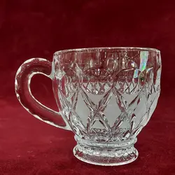 فنجان و قندان کوچک سه پایه انجلیکا چین(1قندان 6 فنجان)