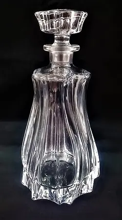 تنگ و لیوان پلانتیکا چک