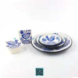 نمکدان طرح گل و مرغ سفید و سرمه ای