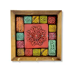 جا کلیدی دیواری چوبی و سفال گبه کد ۷۲۲