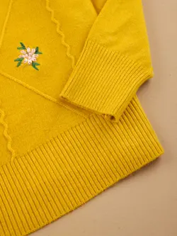 ژاکت بافت گلدوزی نسترن