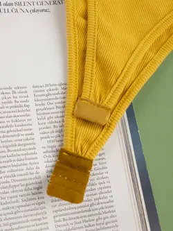 بادی یقه قایقی آوین