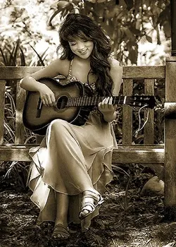 نخ و نقشه طرح دختر گیتار زن (1)