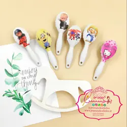 برس کودک با شخصیت های کارتونی