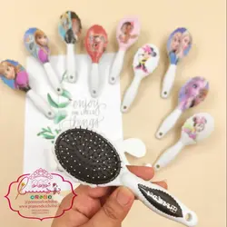 برس کودک با شخصیت های کارتونی