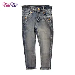 شلوار جین راسته نگین دار طرح دکمه طلایی کد 2234