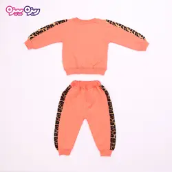 ست بلوز و شلوار سوپر پنبه لاکرا دار اسلش استیکردار طرح LO cute کد 2716