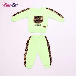 ست بلوز و شلوار سوپر پنبه لاکرا دار اسلش استیکردار طرح LO cute کد 2716