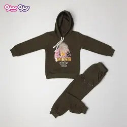 ست هودی و شلوار سوپر پنبه لاکرا دار اسلش پولک برگردان‌دار بند‌دار منگوله دار طرح Titie swear کد 2705