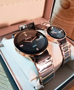 ((( اتمام موجودی ))) RADO WATCH jubile موتور ژاپن رادو ست زنانه مردانه موتورباکیفیت نگین دار بهمراه تقویم ** مسی و مشکی درب استیل طرح سرامیک **