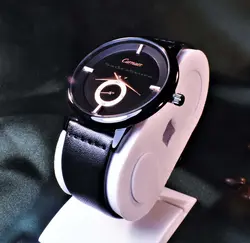 6868 Carnaer کارنیر 2 موتوره جدید بسیار زیبا کارنیر 2 موتوره ** کلا مشکی با زیر ثانیه طلایی ،، شیشه و صفحه شفاف ،، بسیار براق خوش طرح