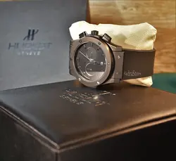 HUBLOT GENEVE BIG BANG ساخت ژاپن (( کلا مشکی )) هابلوت 3 موتوره کلکسیونی کورنوگراف باموتور قدرتمندمیوتا * شیشه ضد خش * دارای بارکد صفحه نوک مدادی