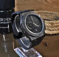 HUBLOT GENEVE BIG BANG ساخت ژاپن (( کلا مشکی )) هابلوت 3 موتوره کلکسیونی کورنوگراف باموتور قدرتمندمیوتا * شیشه ضد خش * دارای بارکد صفحه نوک مدادی