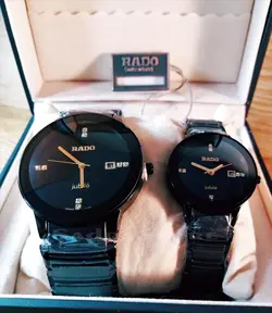 RADO WATCH jubile موتور ژاپن رادو ست زنانه مردانه موتورباکیفیت نگین دار بهمراه تقویم ** مشکی درب استیل طرح سرامیک **