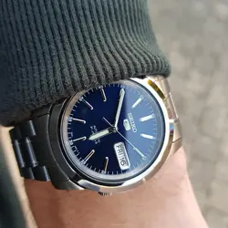 SEIKO5 SNKE51J1 -Cal-7S26 اتوماتیک خلبانی اورجینال سیکو 5 اتومات حرکتی ژاپن موتور سیکو 21 سنگ اصل ** فول استیل ** 2 تقویم صفحه سرمه ای
