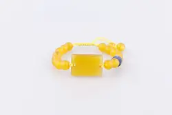 دستبند عقیق زرد و لاجورد و میانکار عقیق زرد با حکاکی شرف الشمس