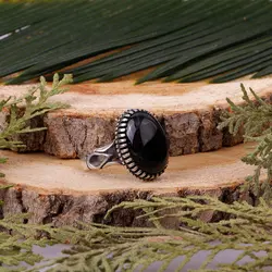 انگشتر نقره عقیق سیاه طبیعی