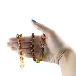 تسبیح پودر کهربا ۳۳ دانه سرخ و سبز با عطر لیمو کد T1074