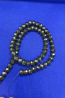 کریستال بندی سایز ۸ سبز زیتونی شیشه ای