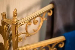 آویز حوله متحرک