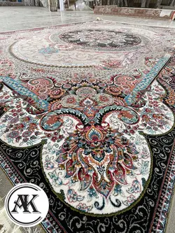 خرید فرش 700 شانه مانا فیلی