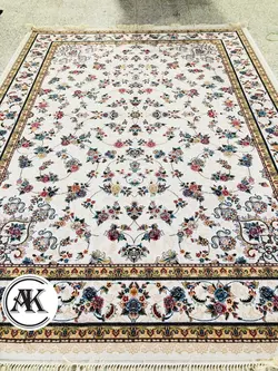 خرید فرش 700 شانه گیلدا کرم