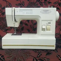 چرخ خیاطی ژانومه استوک ۶۰۰