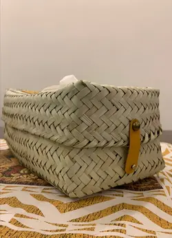 جعبه دستمال کاغذی رنگی