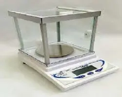 ترازو 3 رقم اعشار تا جرم 300 گرم (DLS-100-5)