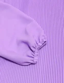 شومیز جلو پلیسه ای